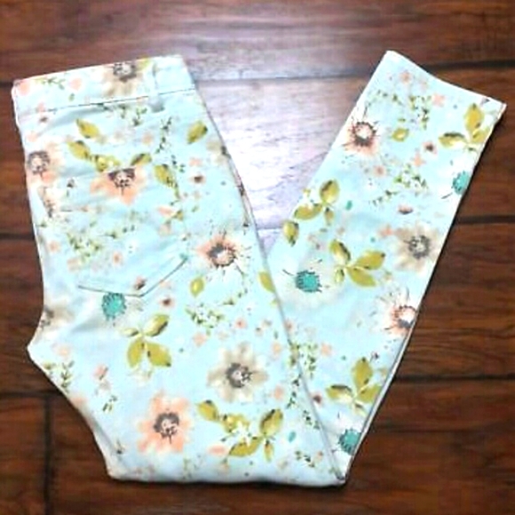 VANILLA STAR Floral Print Skinny Midrise Jeans NWT - Picture 3 of 8